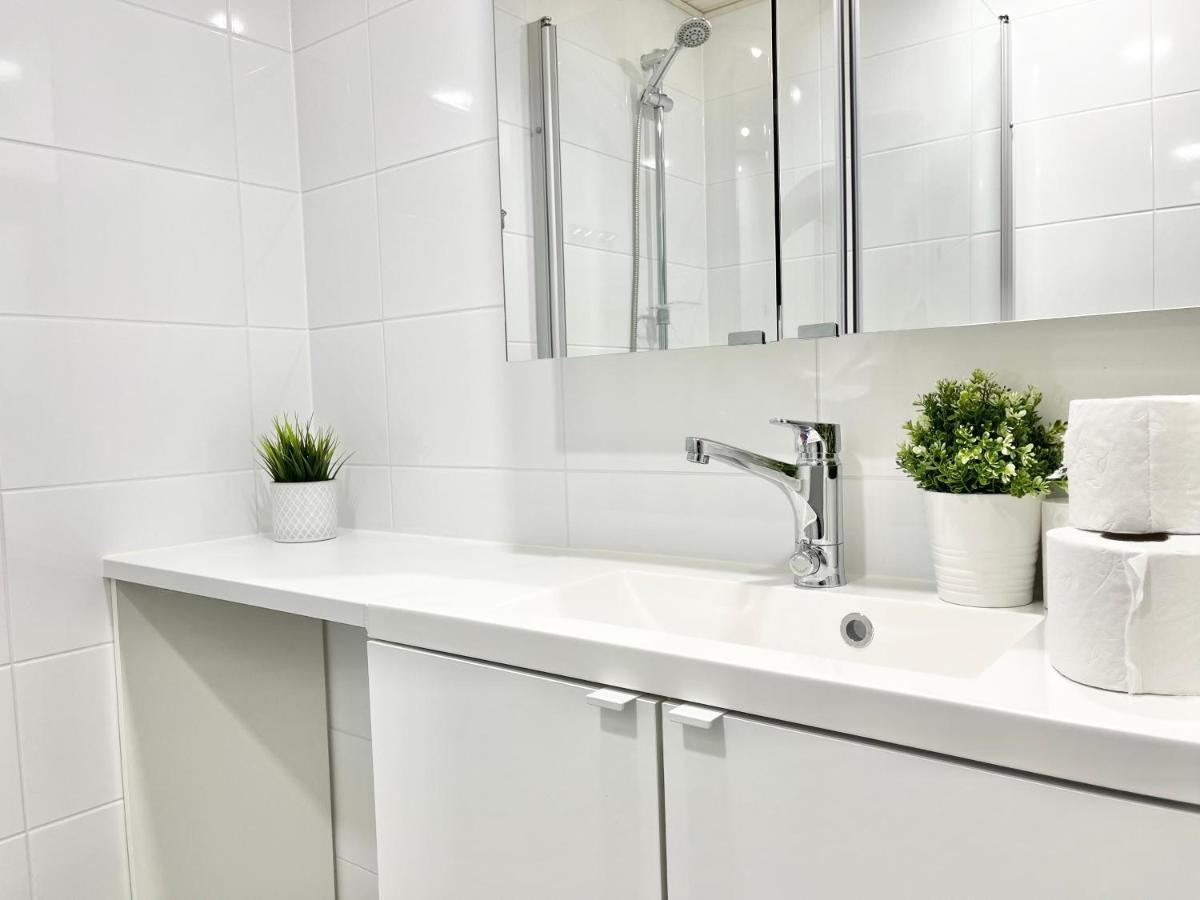 Tammer Huoneistot - City Suite 4 - Perfect Location & Great Amenities Tampere Buitenkant foto